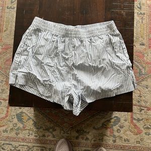 Abercrombie linen shorts